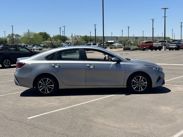 Used 2024 Steel Gray Kia LXS image 6