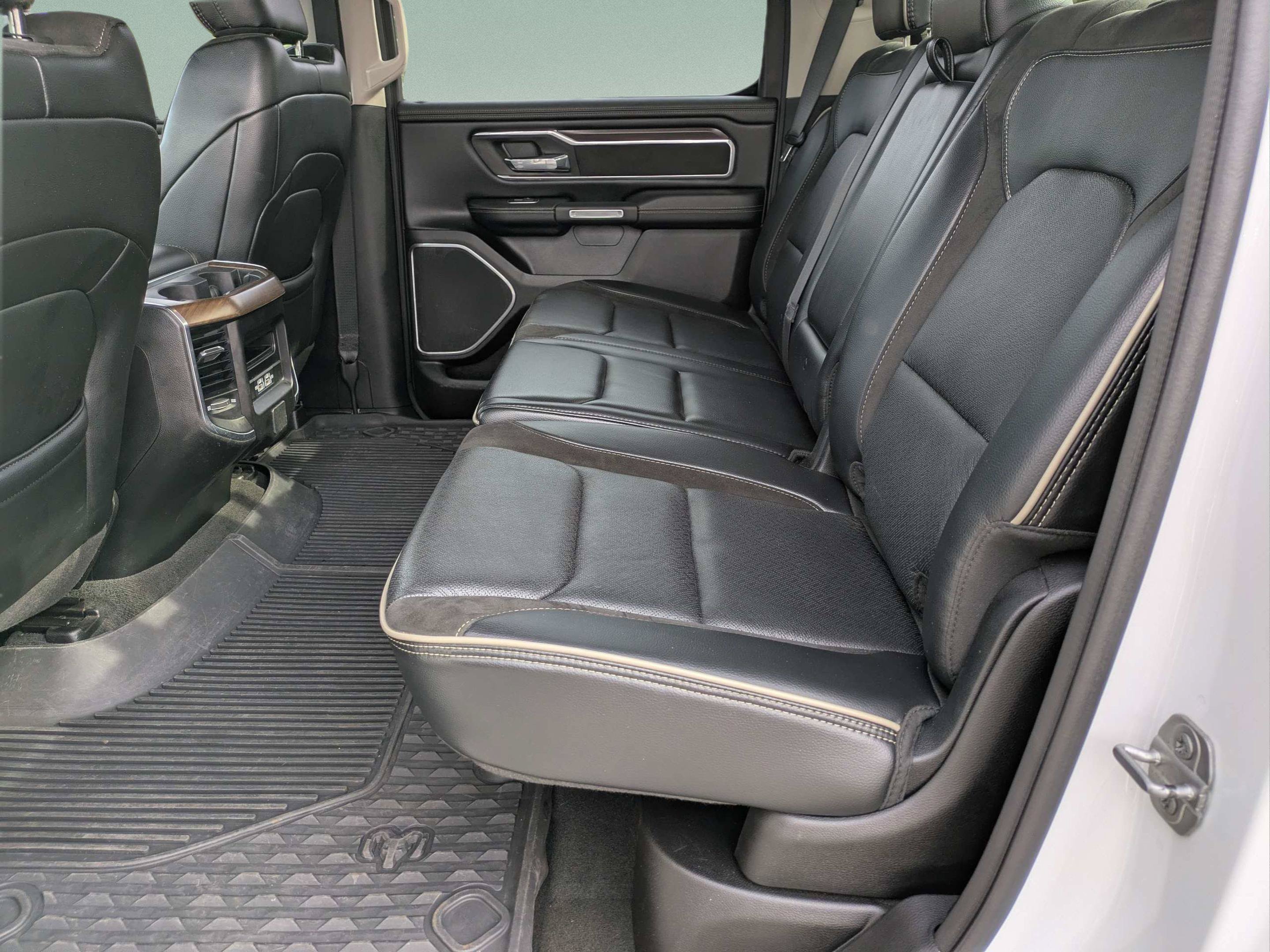 Used 2022 Bright White Clearcoat Ram Laramie image 10