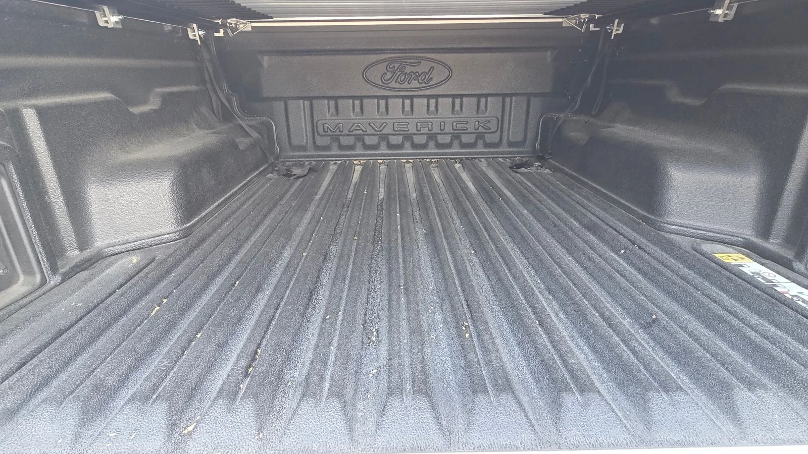 Used 2024 Oxford White Ford XLT image 14