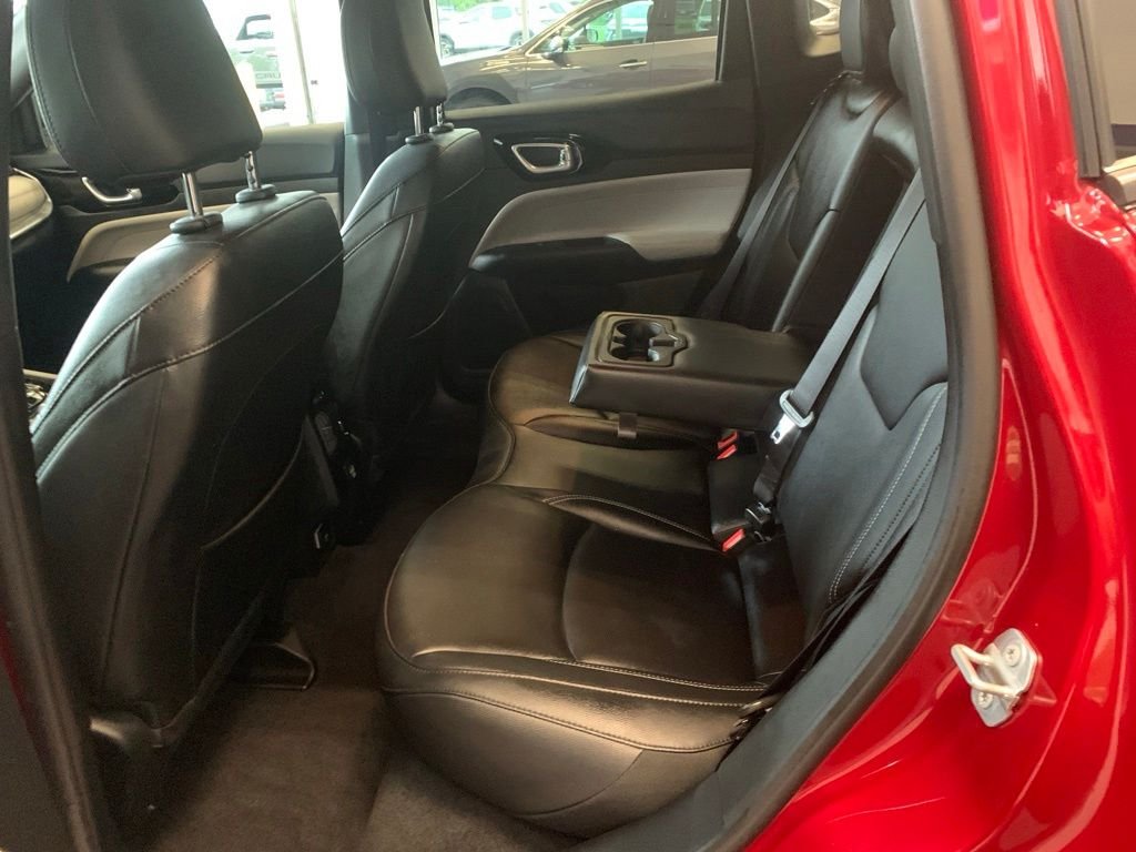Used 2025 Red Jeep Limited image 10