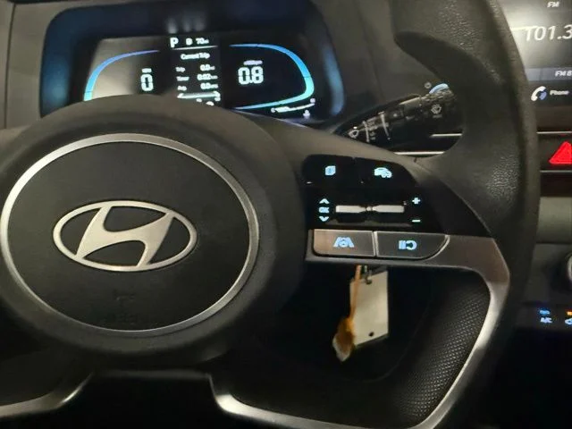 New 2026 White Hyundai SE image 13