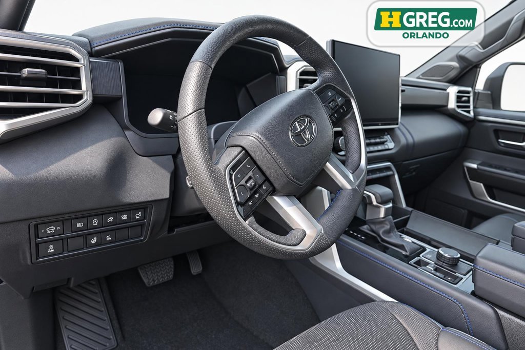 Used 2024 Wind Chill Pearl Toyota Platinum image 11