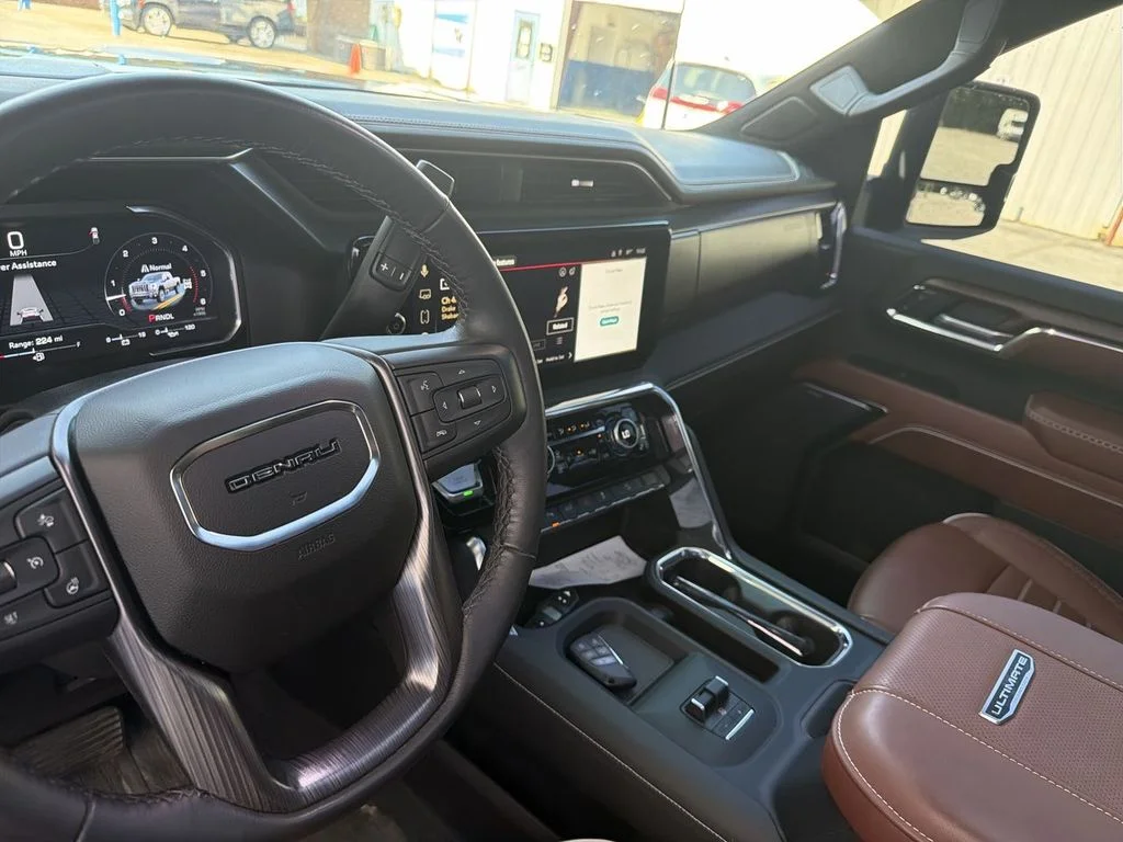 Used 2024 Black GMC Denali Ultimate image 20