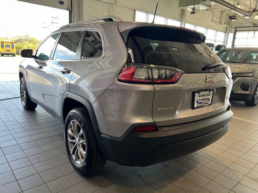 Used 2019 Billet Silver Metallic Clearco Jeep Latitude Plus image 6