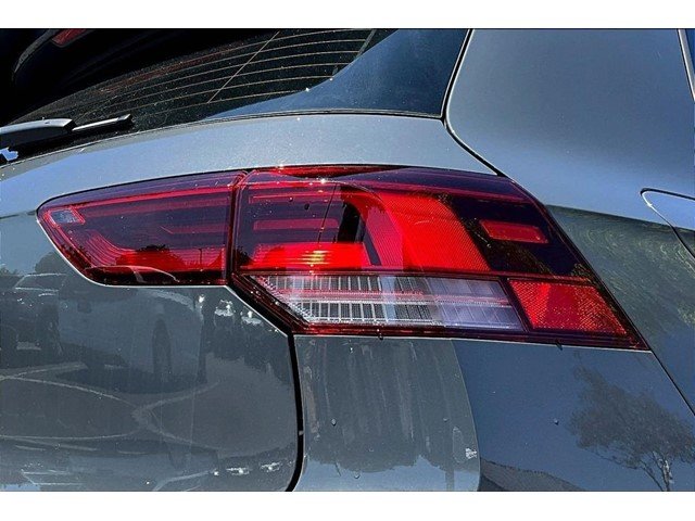 New 2026 Graphite Gray Metallic Volkswagen 2.0T image 24