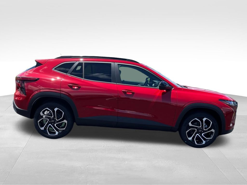2026 Chevrolet Trax RS - Photo 6