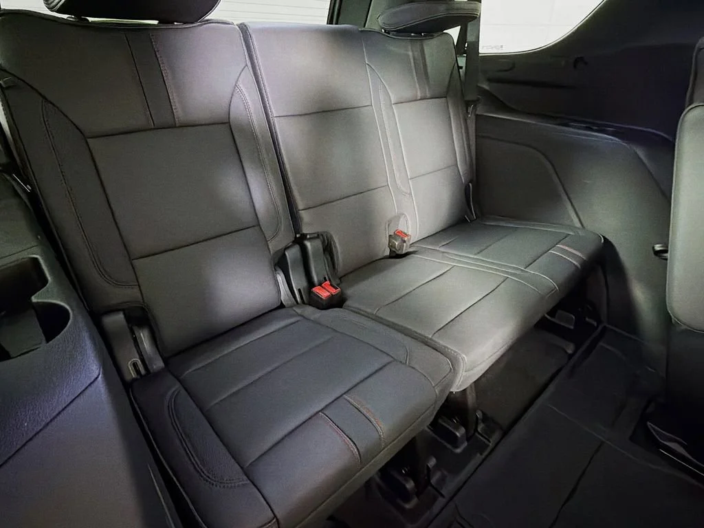 Used 2025 Cypress Gray Chevrolet RST image 25
