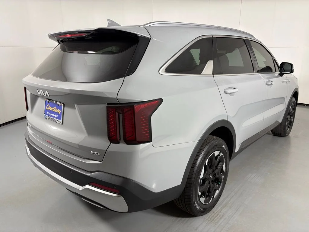 New 2026 Gray Kia S image 7