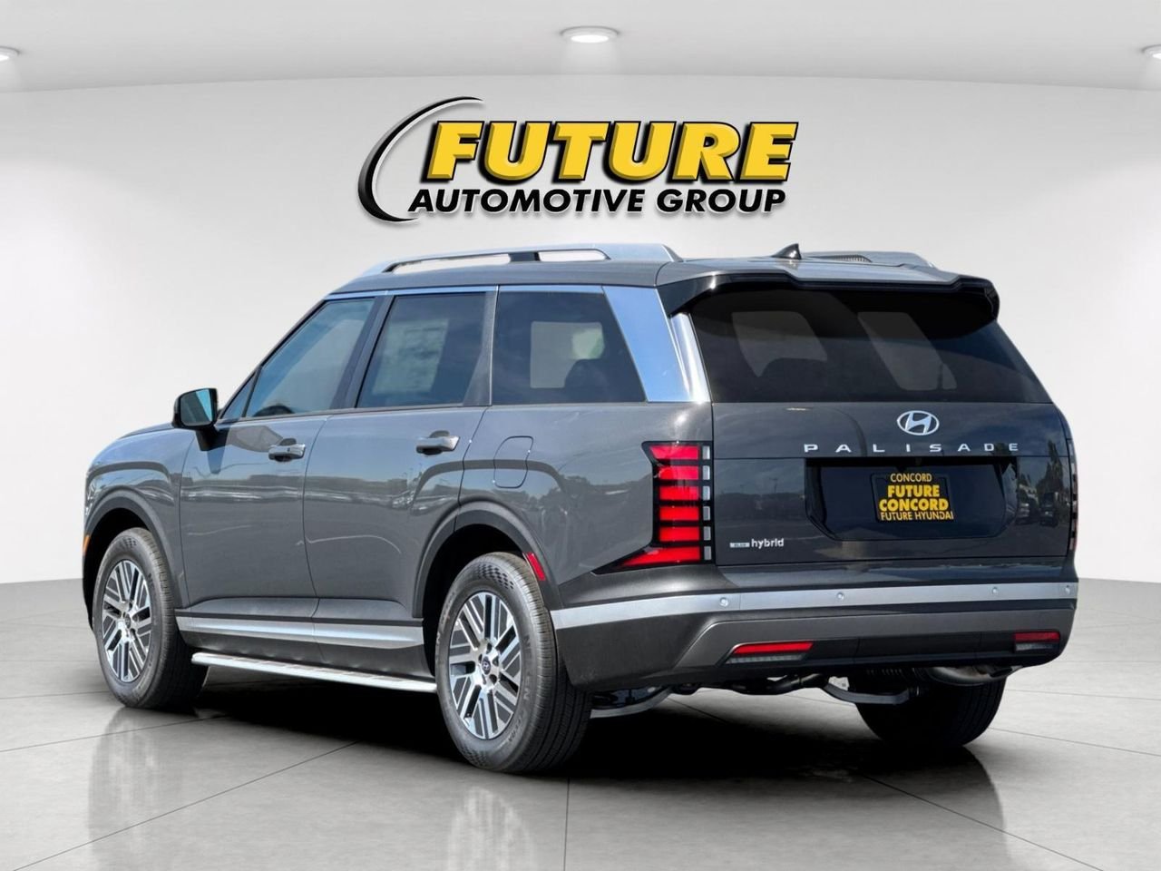 New 2026 Gray Hyundai Blue SEL 8P image 5
