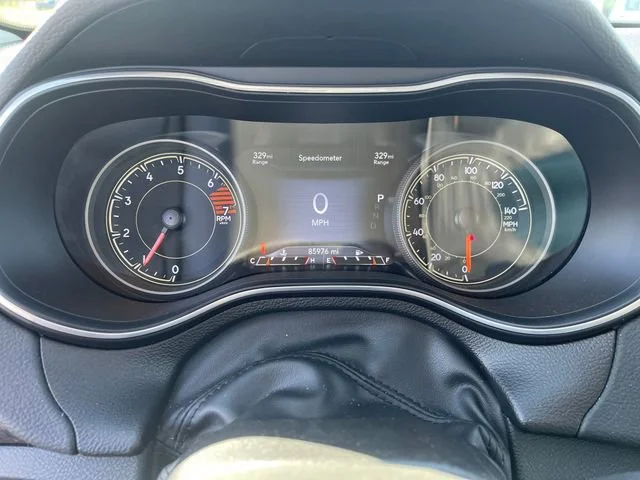 Used 2023 Gray Jeep Altitude Lux 4x4 image 18