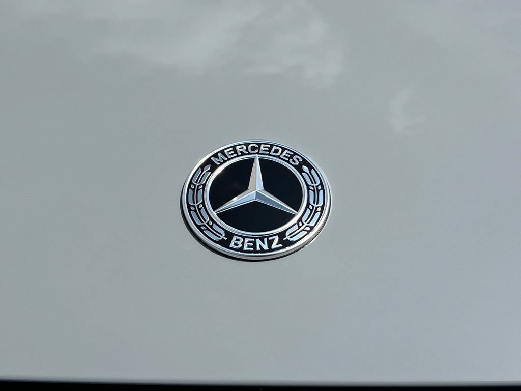New 2026 MANUFAKTUR Alpine Grey Mercedes-Benz E 350 image 63