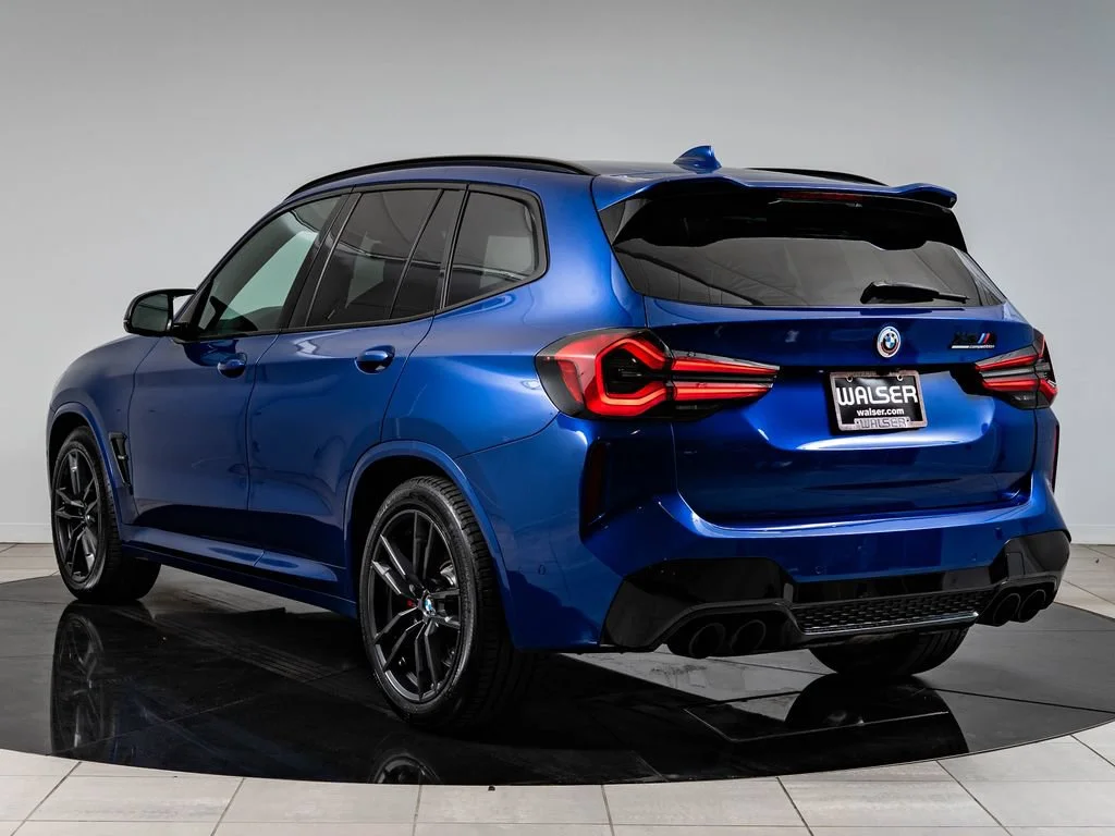 Used 2023 Marina Bay Blue Metallic BMW M image 6