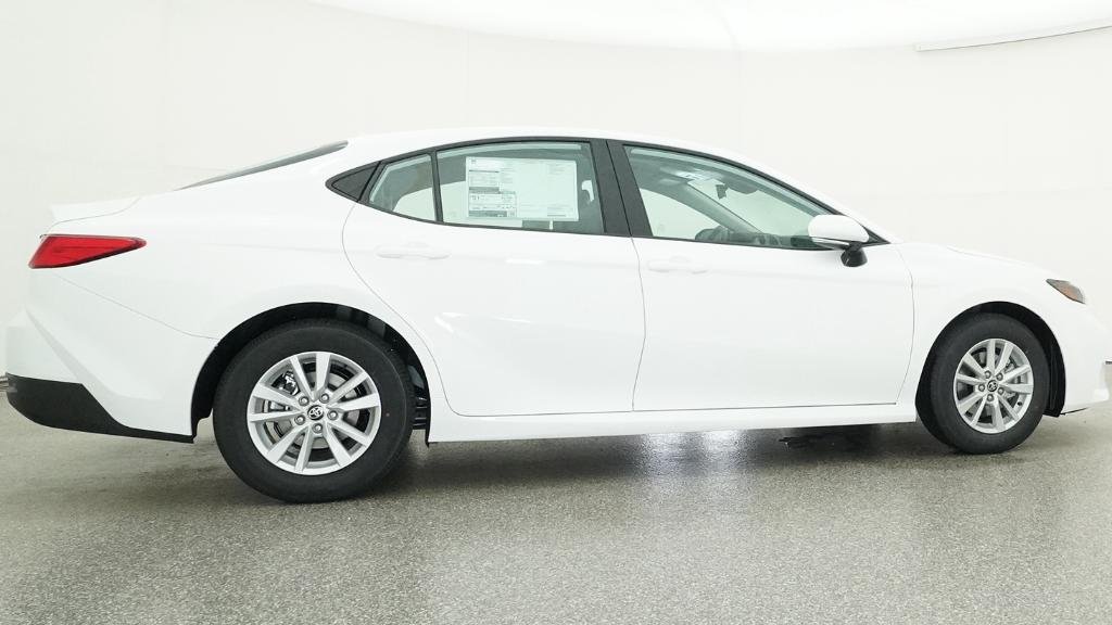 New 2026 Ice Cap Toyota LE image 7
