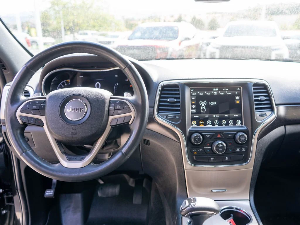 Used 2015 Black Jeep Altitude image 14