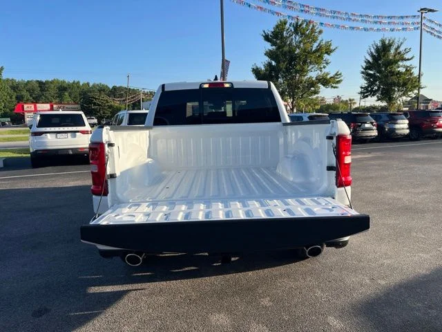 New 2026 Bright White Clear-Coat Exterior Paint RAM Laramie image 21