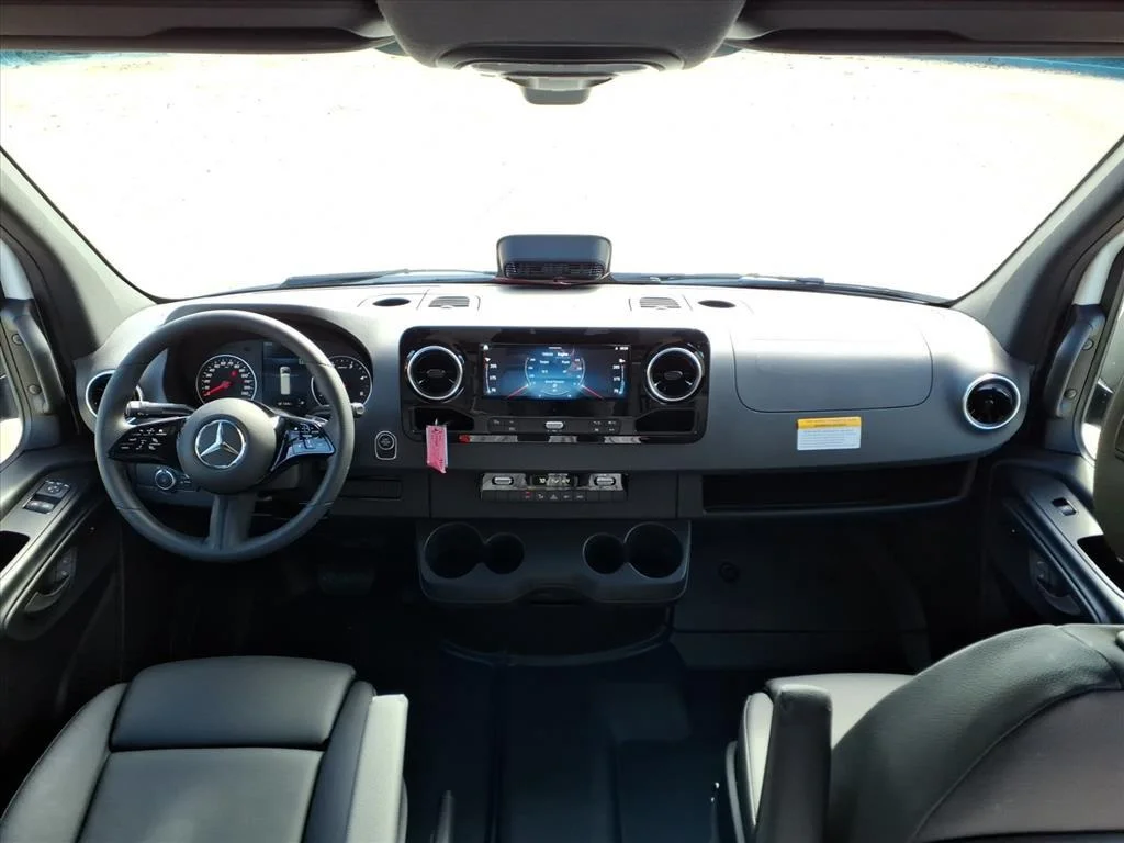 New 2026 Arctic White Mercedes-Benz  image 21