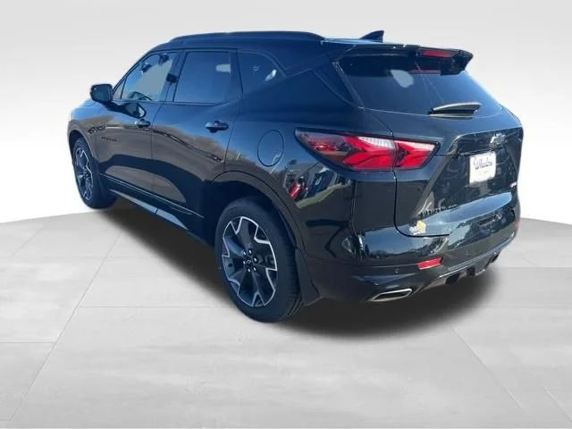 Used 2022 Black Chevrolet RS image 42