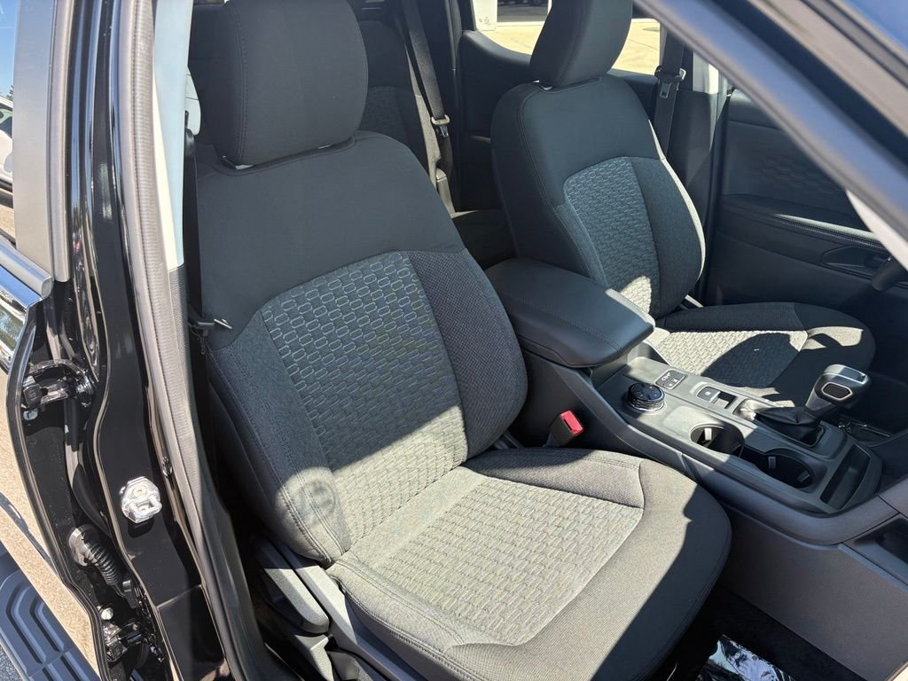 New 2026 Shadow Black Ford XLT image 16