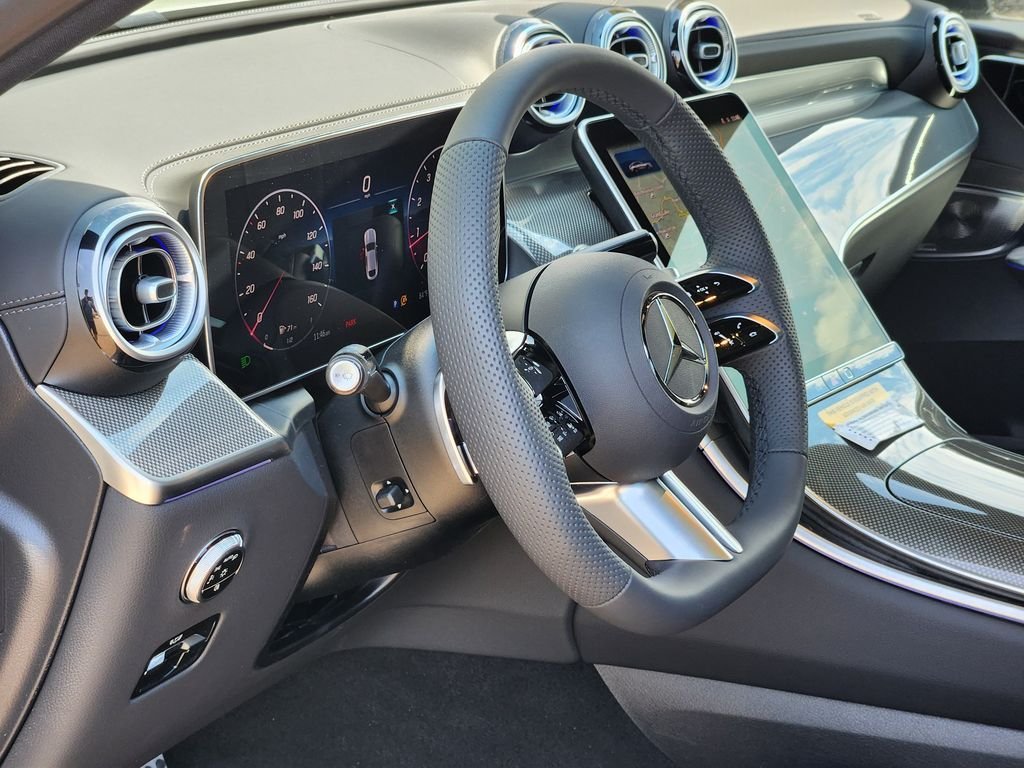 New 2026 MANUFAKTUR Alpine Grey Mercedes-Benz GLC 300 COUPE 4MATIC® image 13