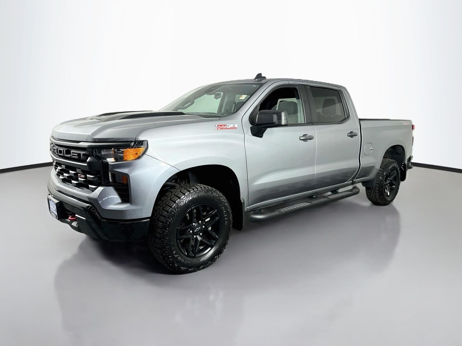 Used 2024 Sterling Gray Metallic Chevrolet Custom Trail Boss image 3
