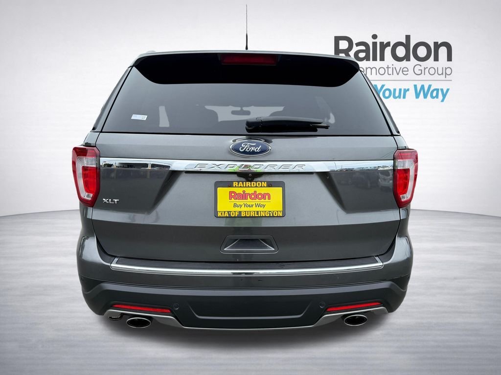 Used 2018 Gray Ford XLT image 6