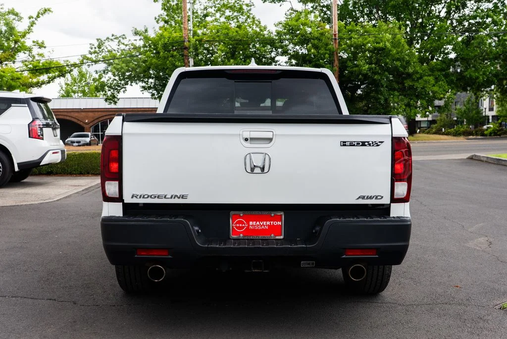 Used 2021  Honda RTL image 5