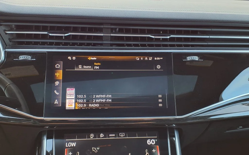 Used 2025 White Audi 55 Premium Plus image 30