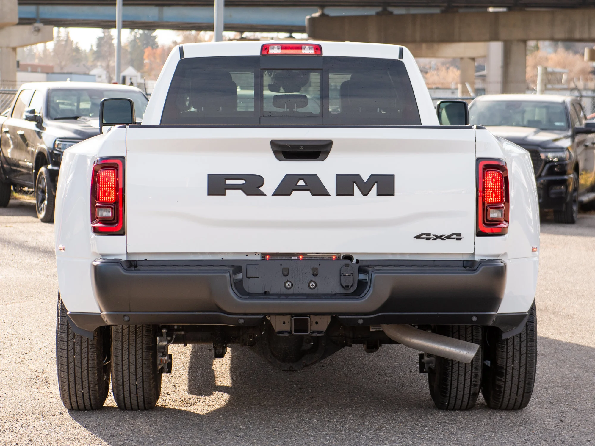 New 2026 White RAM Tradesman* Crew Cab 4x4, 8