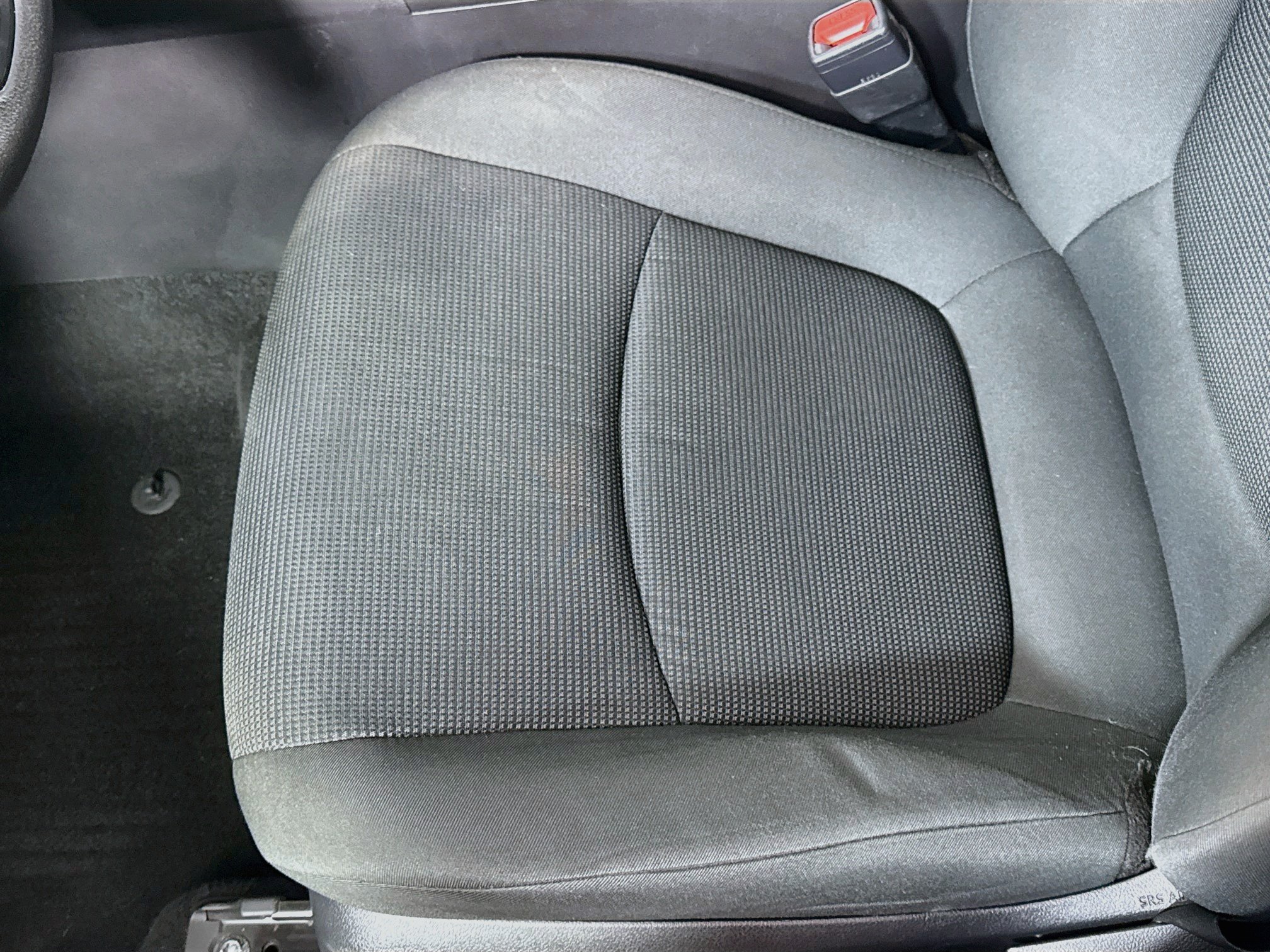 Used 2021 Magnetic Gray Metallic Toyota LE image 17
