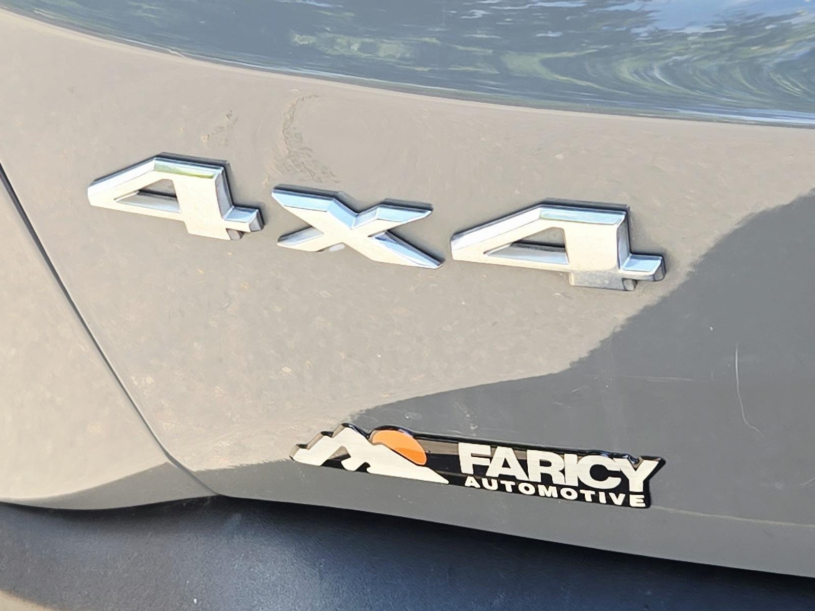 Used 2020 Sting-Gray Clearcoat Jeep Latitude image 6
