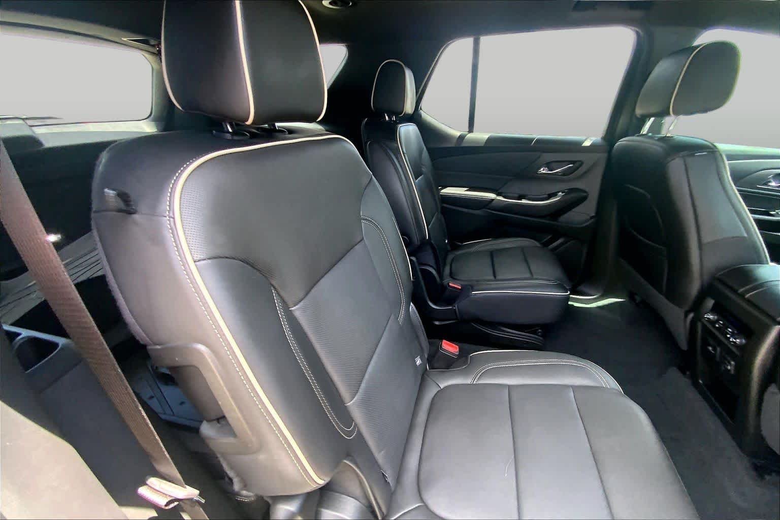 Used 2023 Mosaic Black Metallic Chevrolet Premier image 19