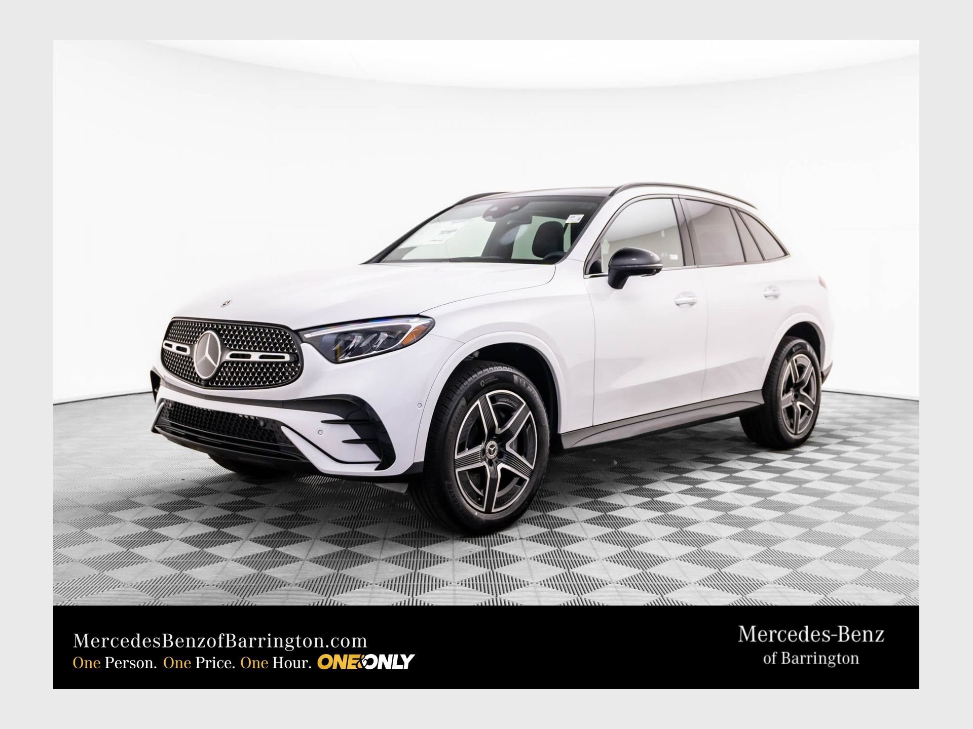 New 2026 MANUFAKTUR Moonlight White Metallic Mercedes-Benz GLC 300 image 46