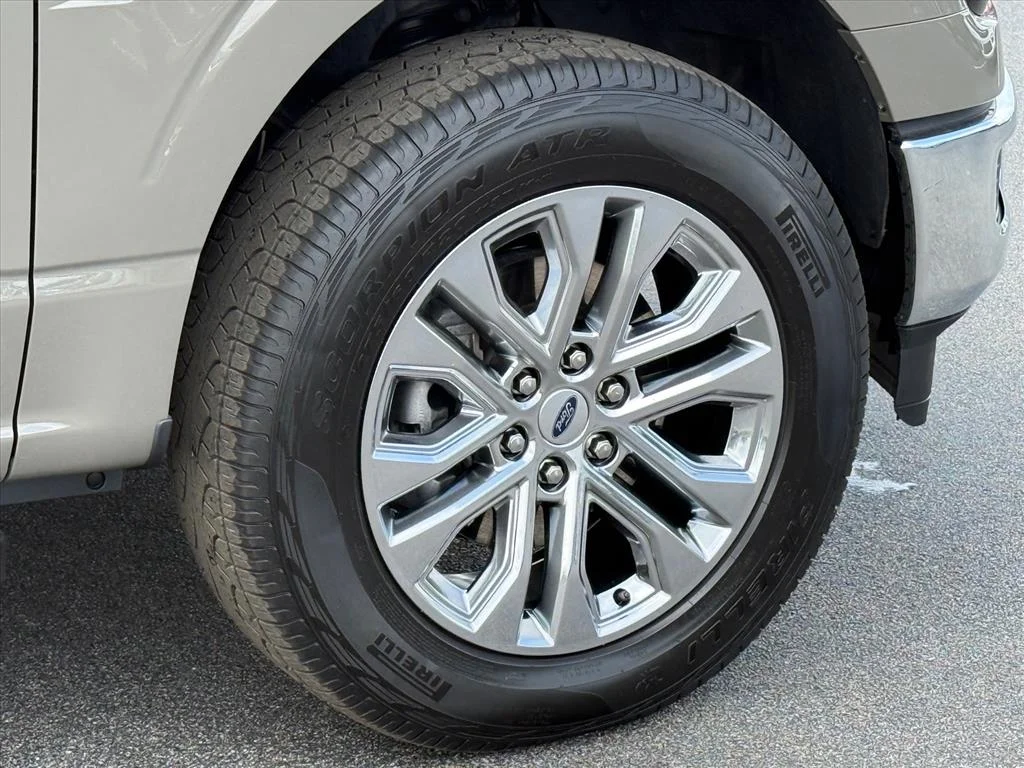 Certified Used 2025 Gray Ford XLT image 9