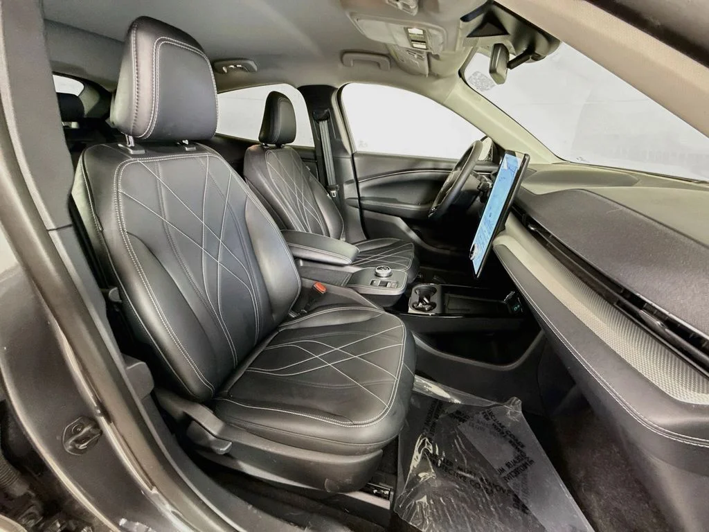 Certified Used 2023 Carbonized Gray Metallic Ford Select image 27
