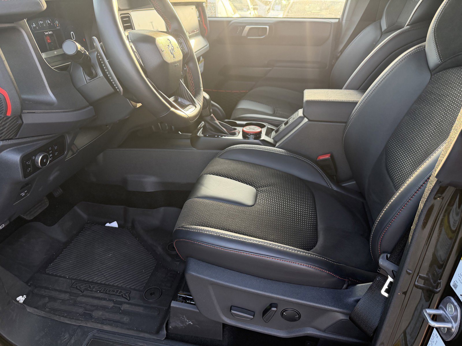 New 2025 Shelter Green Metallic Ford Raptor® image 20
