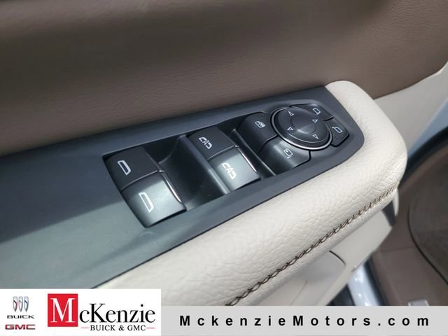2026 GMC Yukon XL Denali - Photo 9