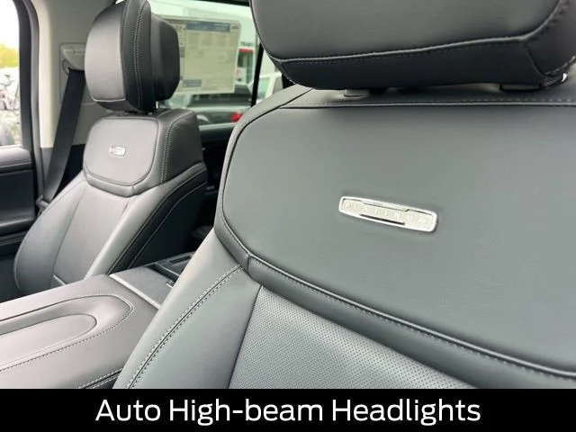 New 2026 Glacier Gray Metallic Tri-Coat Ford Platinum® image 17