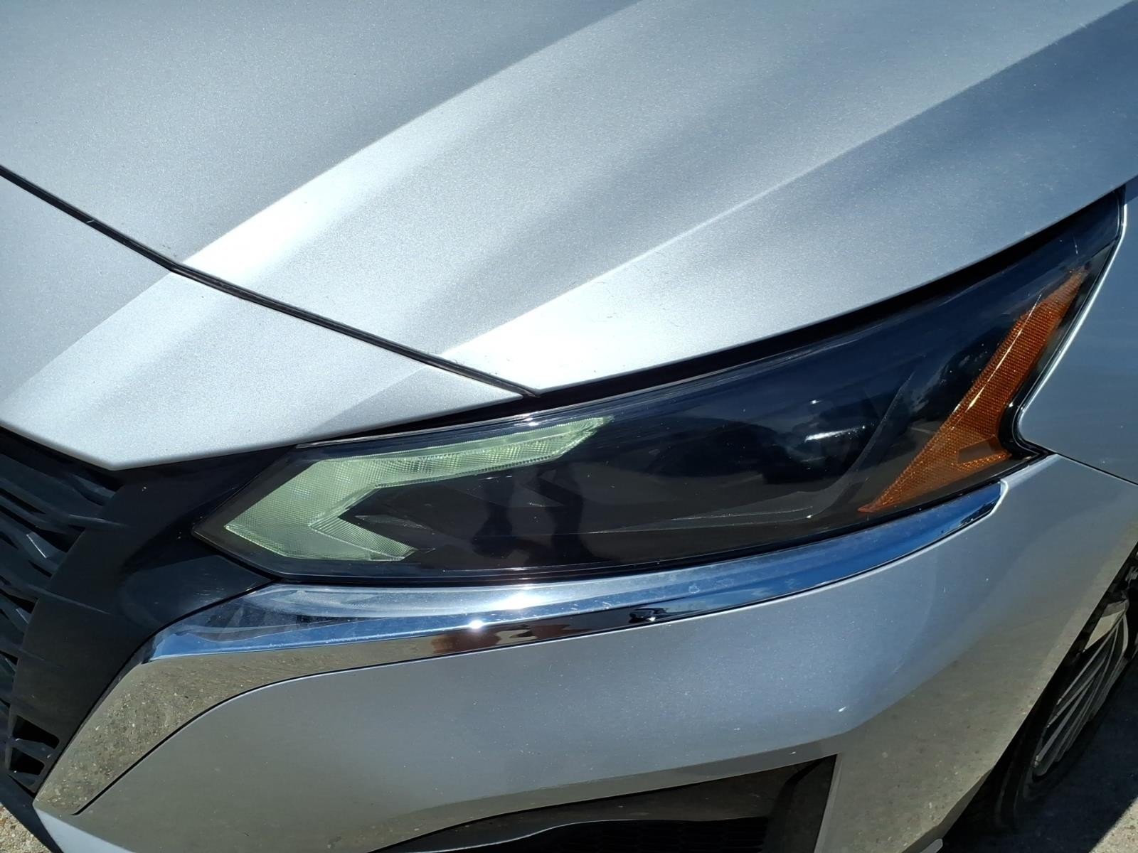 2024 Nissan Altima 2.5 SV Silver at Robbins Nissan