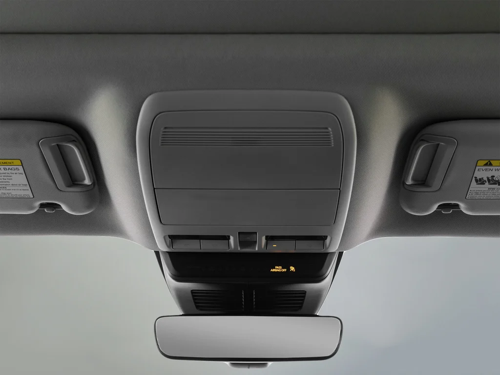 Used 2025 Gray Mazda Premium image 18