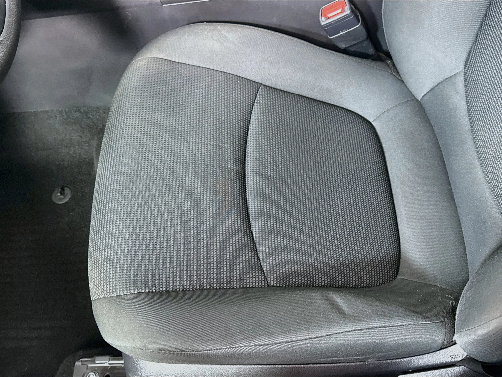 Used 2021 Magnetic Gray Metallic Toyota LE image 17