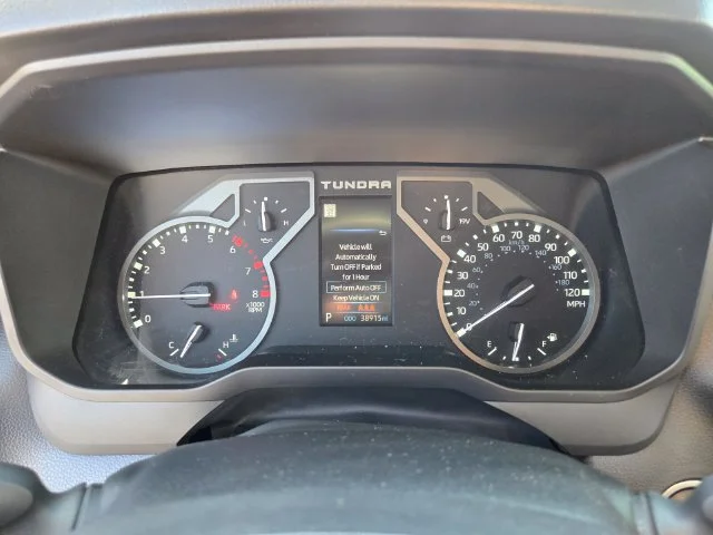 Used 2023 White Toyota SR5 image 33