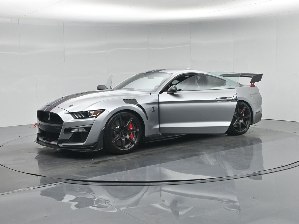Used 2020 Silver Ford Shelby GT500 image 30