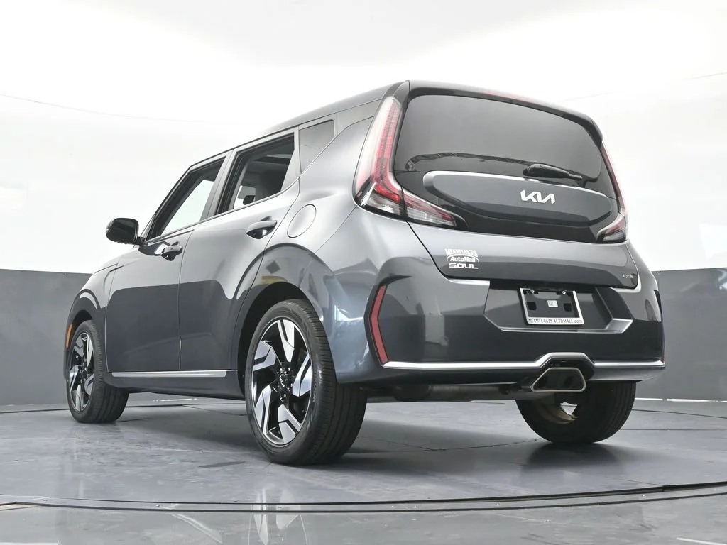 Used 2024 Gravity Gray Kia GT-Line image 54