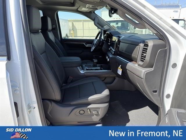 2026 GMC Sierra 1500 SLT - Photo 17