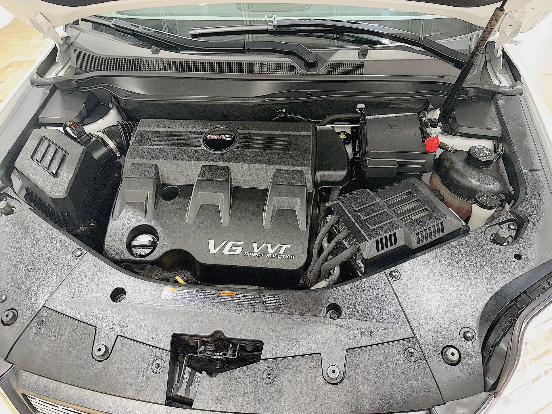 Used 2014 Summit White GMC SLT image 28