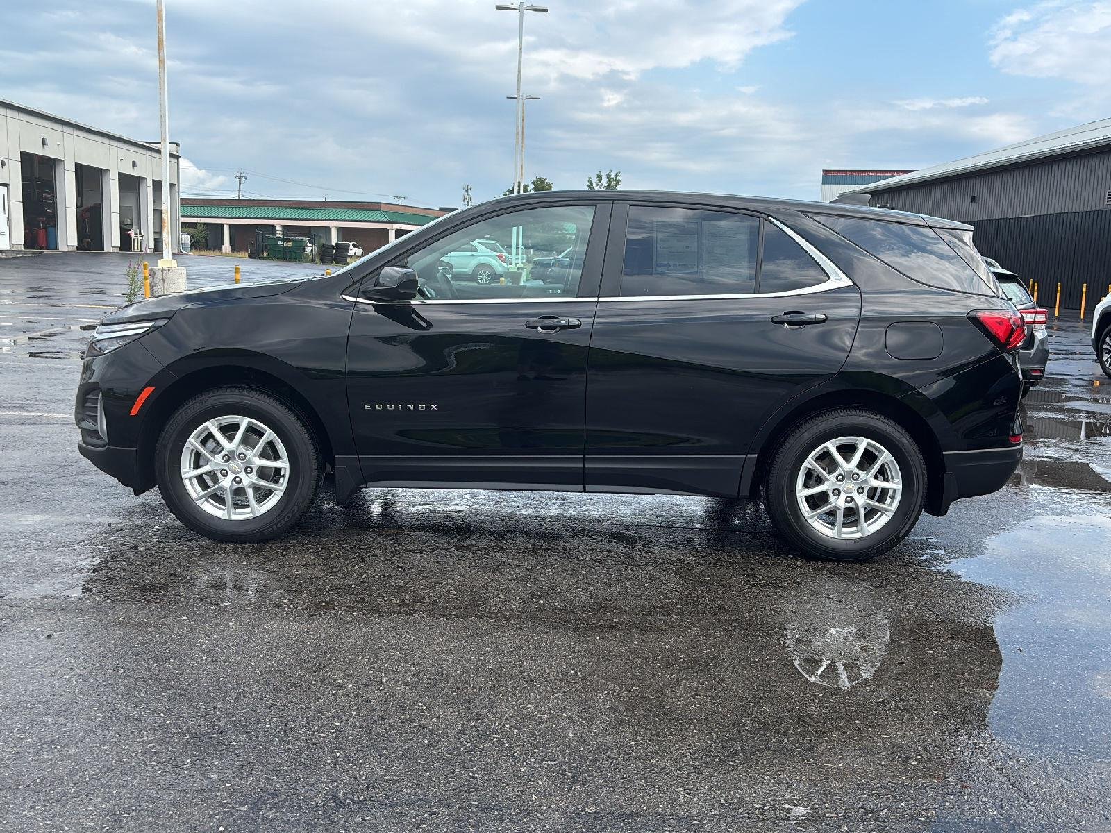 Used 2024 Mosaic Black Metallic Chevrolet LT image 7