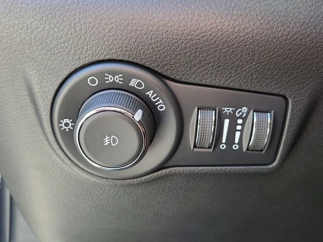 2026 Jeep Compass Trailhawk - Photo 21