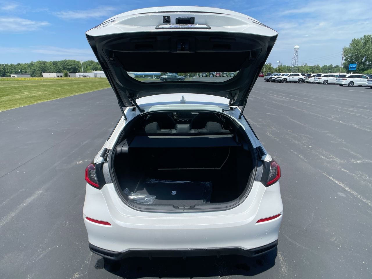 2025 Honda Civic Hatchback Sport - Photo 22