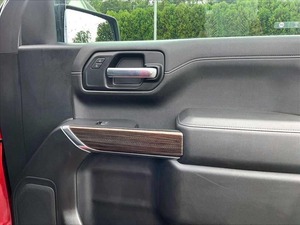 Used 2021 Red Chevrolet LT Trail Boss image 12