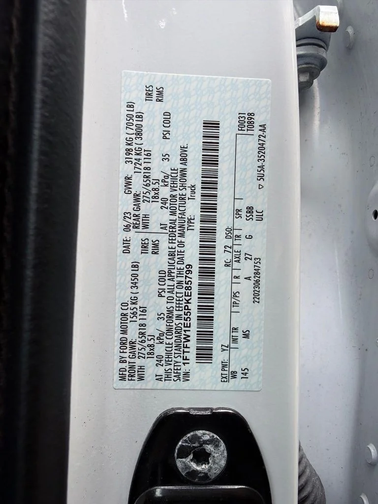 Used 2023 White Ford XLT image 18